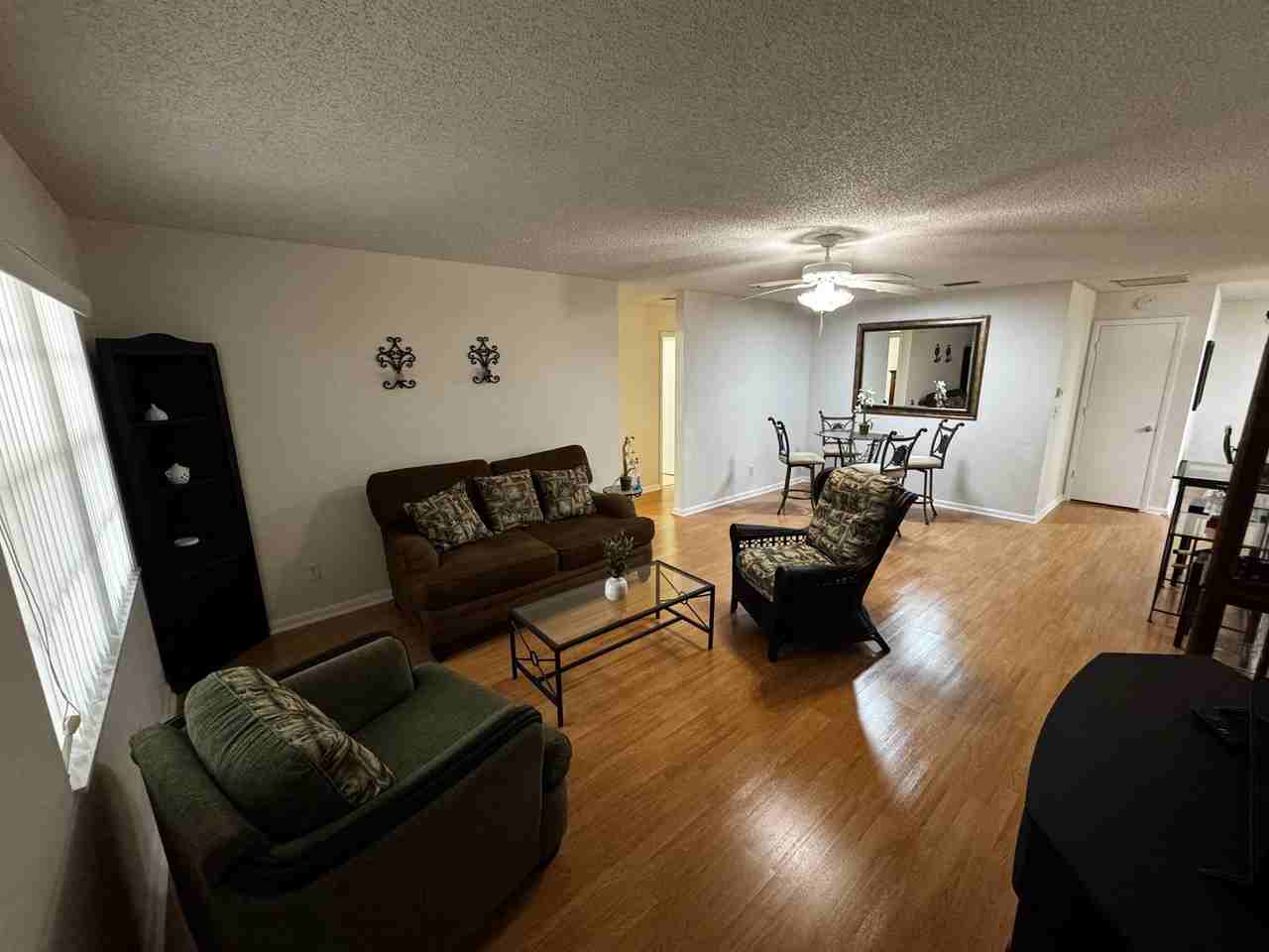 8561 Sw 90th Street Rd - Photo 2 of 20