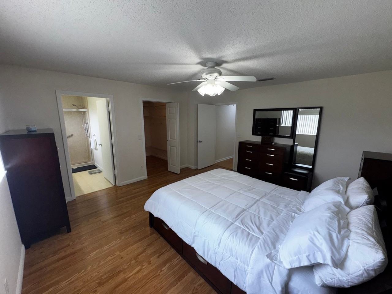 8561 Sw 90th Street Rd - Photo 5 of 20