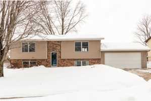 featured image of 714 36th St Sw #1