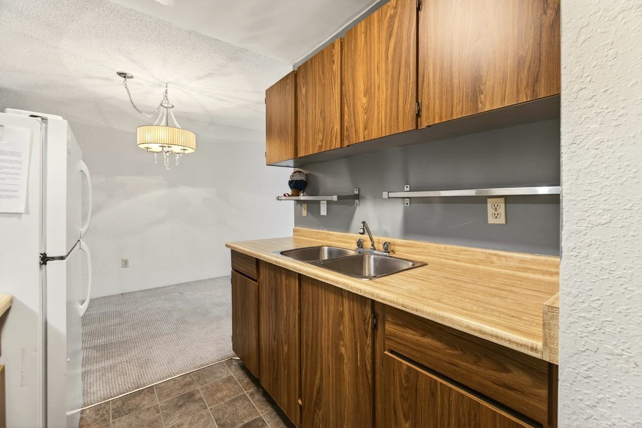 1600 Dufferin Cres #417 - Photo 4 of 27