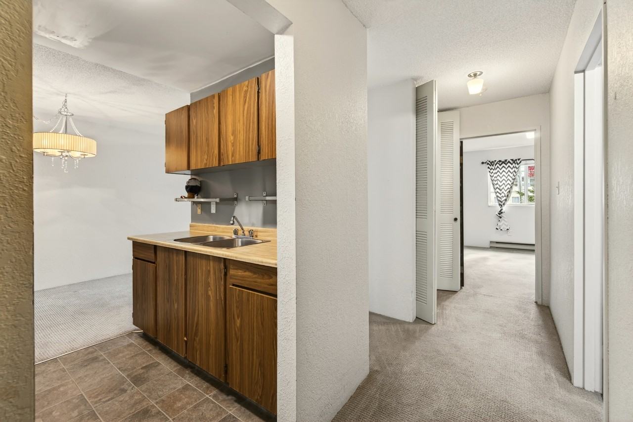 1600 Dufferin Cres #417 - Photo 5 of 27