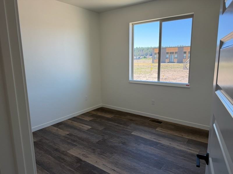 1522 Trumble Creek Rd #2 - Photo 6 of 10