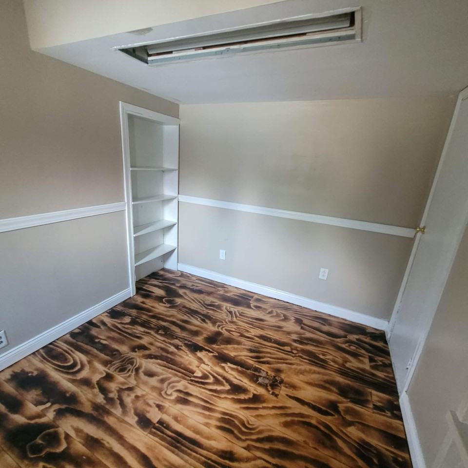 400 E Park Pl #1 - Photo 7 of 10