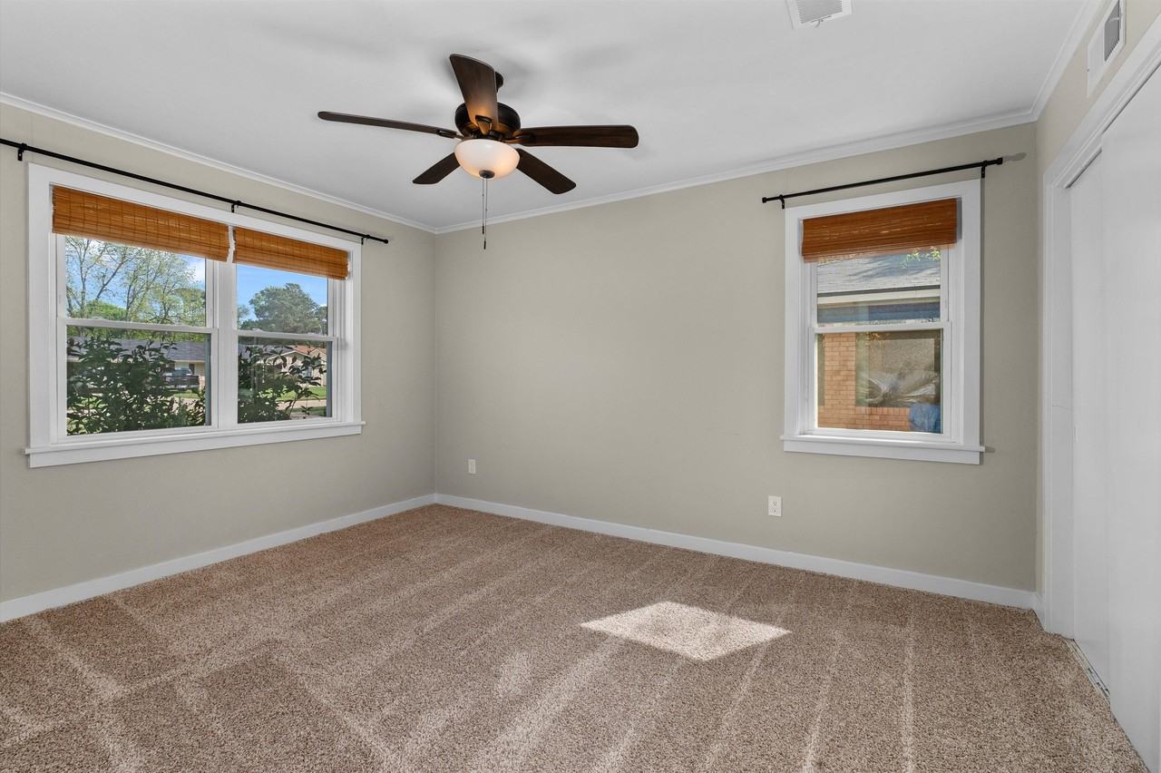 119 Charles Ave #1 - Photo 7 of 12