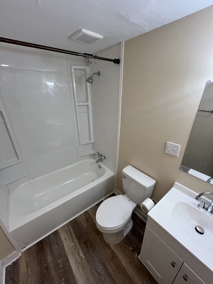 126 W Cherry Dr #1 - Photo 7 of 9