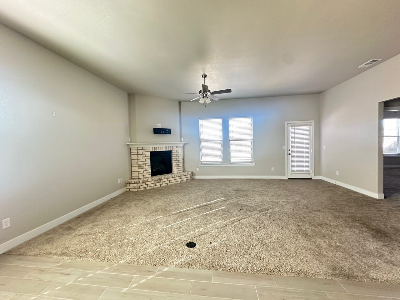 2409 Husk St #1 - Photo 4 of 9