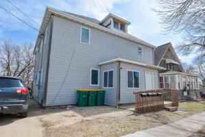 featured image of 127 Elizabeth Ave