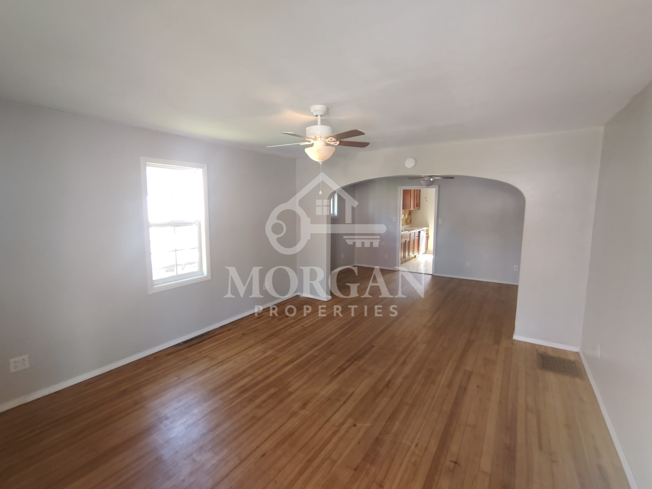 1225 W 5TH - Photo 2 of 7