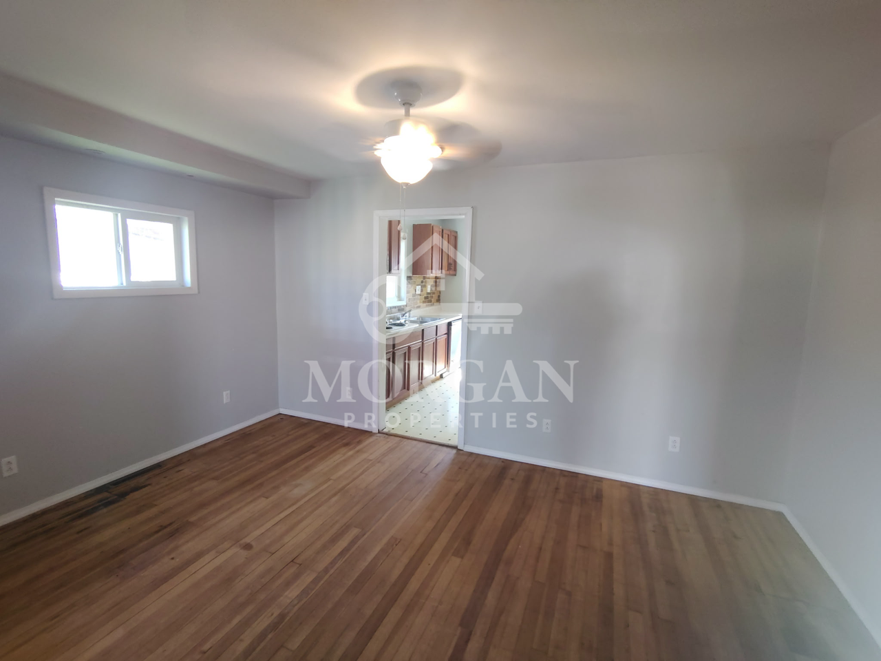 1225 W 5TH - Photo 3 of 7