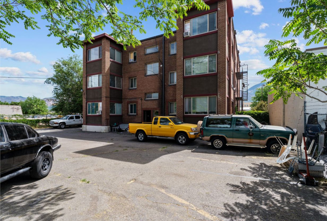 Grant Avenue Apartments - Photo 7 of 9