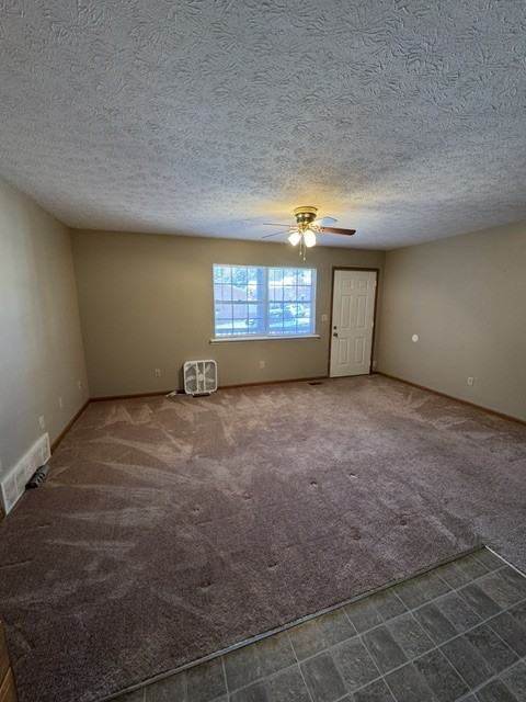 108 Blue Jacket CircleApt 27 #27 - Photo 3 of 9