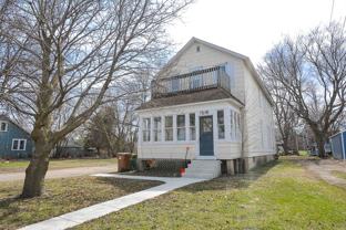 1516/1520 E Hawthorne Ave - Photo 1 of 1