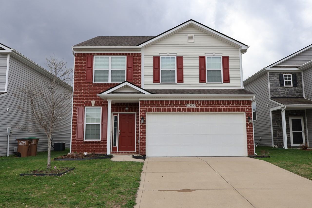 1899 Lakecrest Dr #1 - Photo 3 of 50