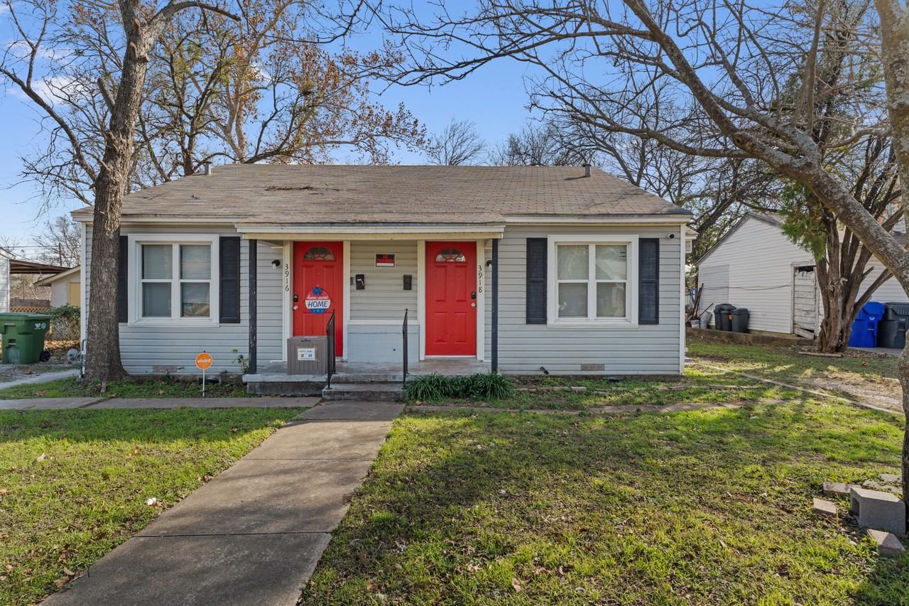 3916 Homan Ave #3918