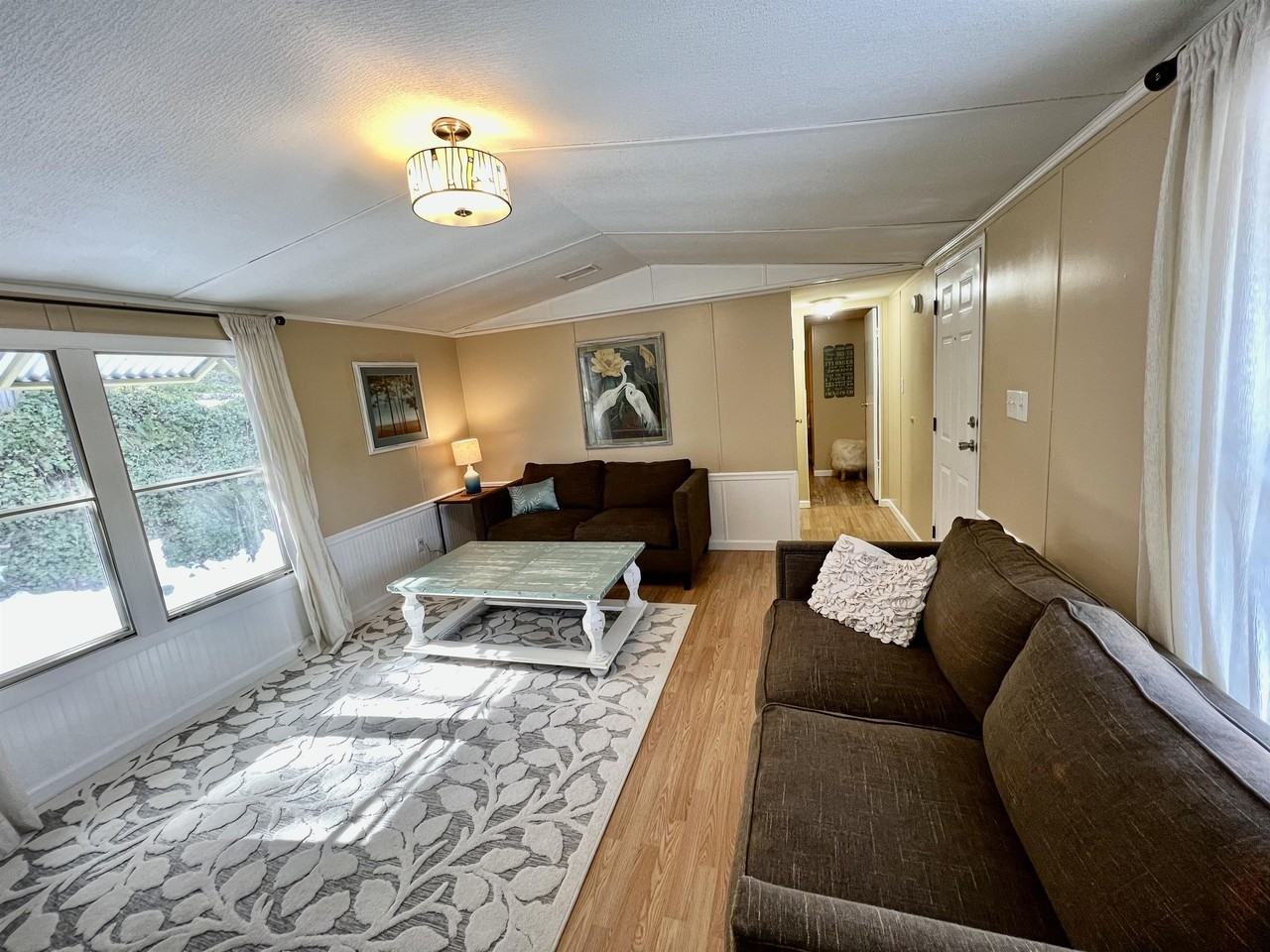 50 Mandalay Dr #1 - Photo 2 of 13