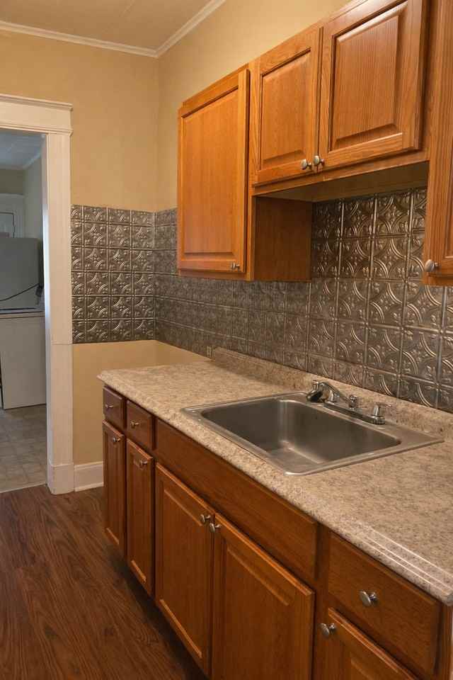 62 Clay Ave #62 - Photo 3 of 11