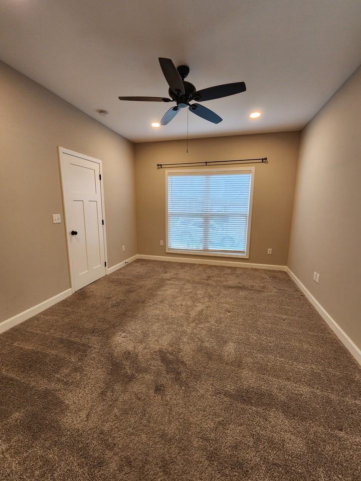 1405 Brook Hill Dr #1 - Photo 4 of 21