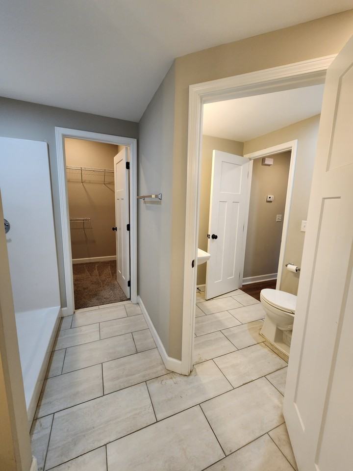 1405 Brook Hill Dr #1 - Photo 5 of 21