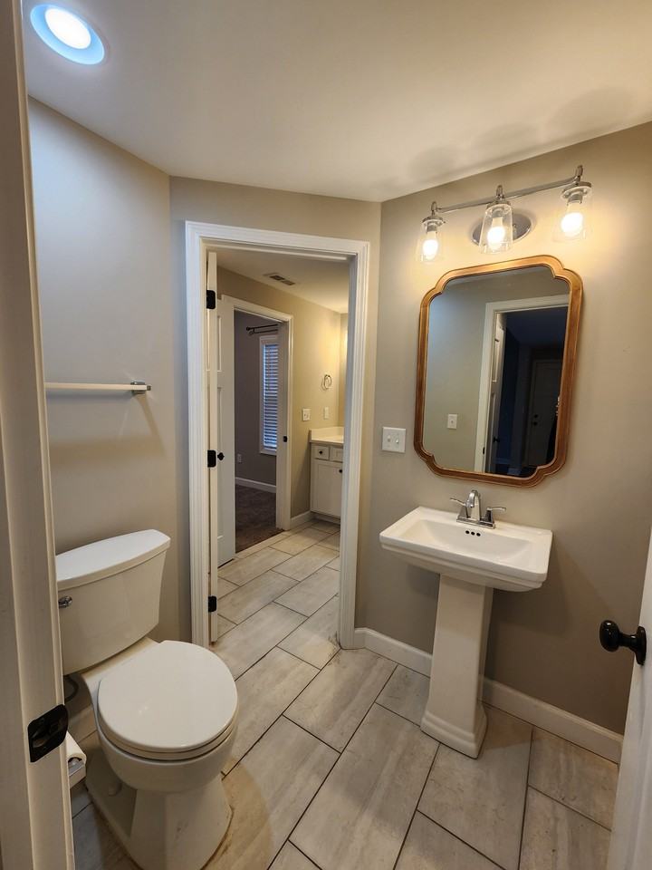 1405 Brook Hill Dr #1 - Photo 7 of 21