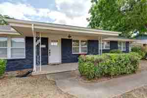 featured image of 3308 Nw Atlanta Ave #1