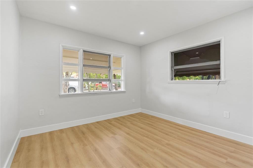 1946 Rodman Street - Photo 6 of 14