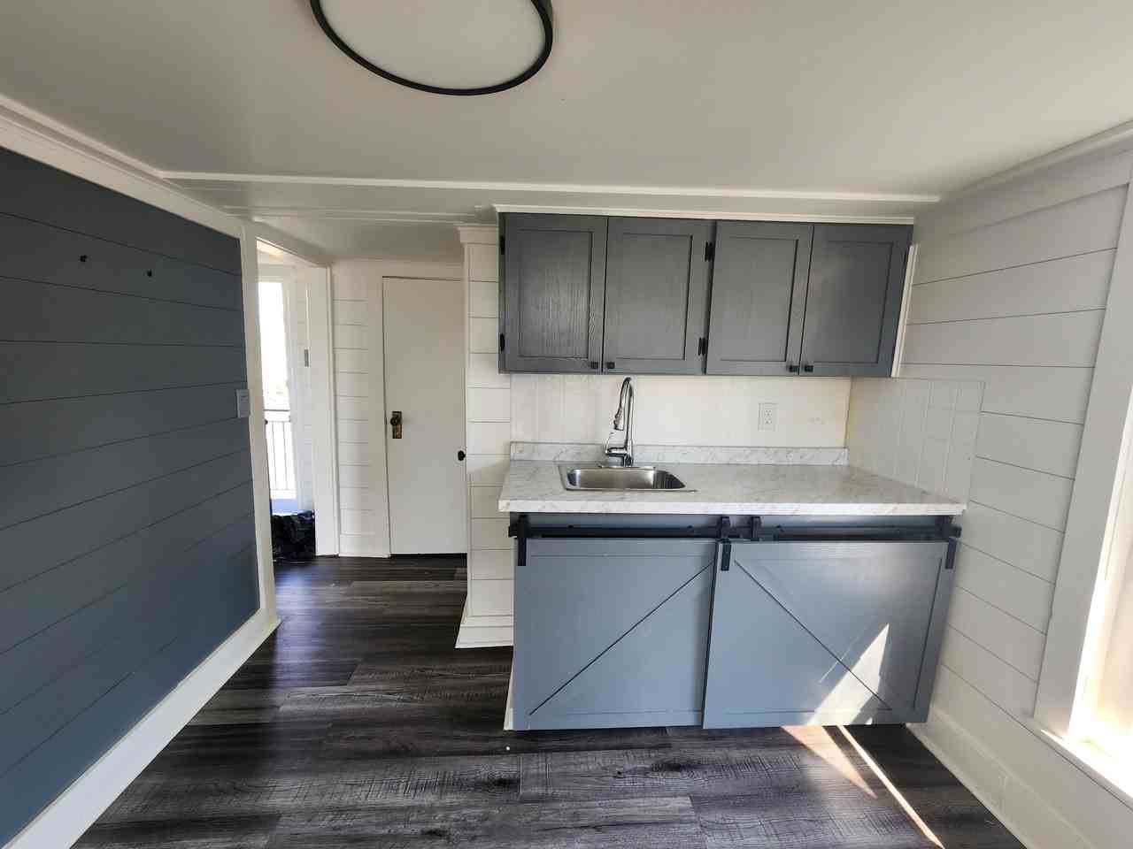 228 S Walnut Ave #4 - Photo 4 of 12