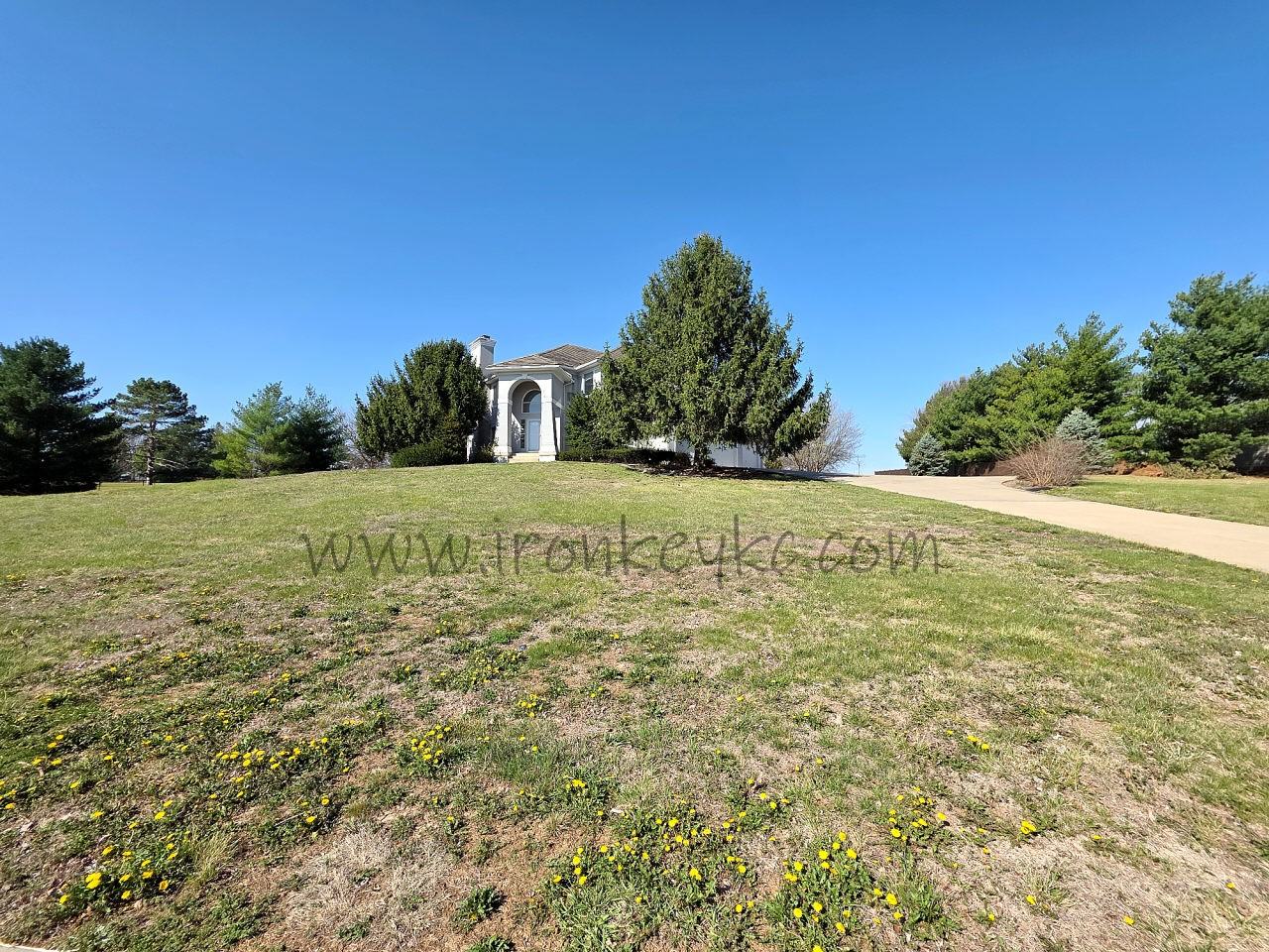 14112 Windsor St #1 - Photo 2 of 50