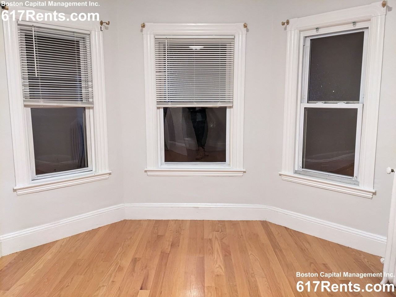 25 Moreland St #2 - Photo 7 of 14