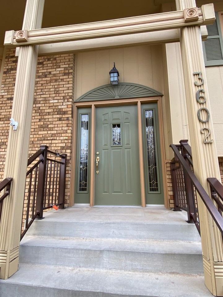 3602 Crown Ct - Photo 3 of 37