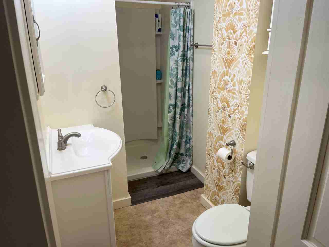 1719 Perkins St #19A - Photo 3 of 4