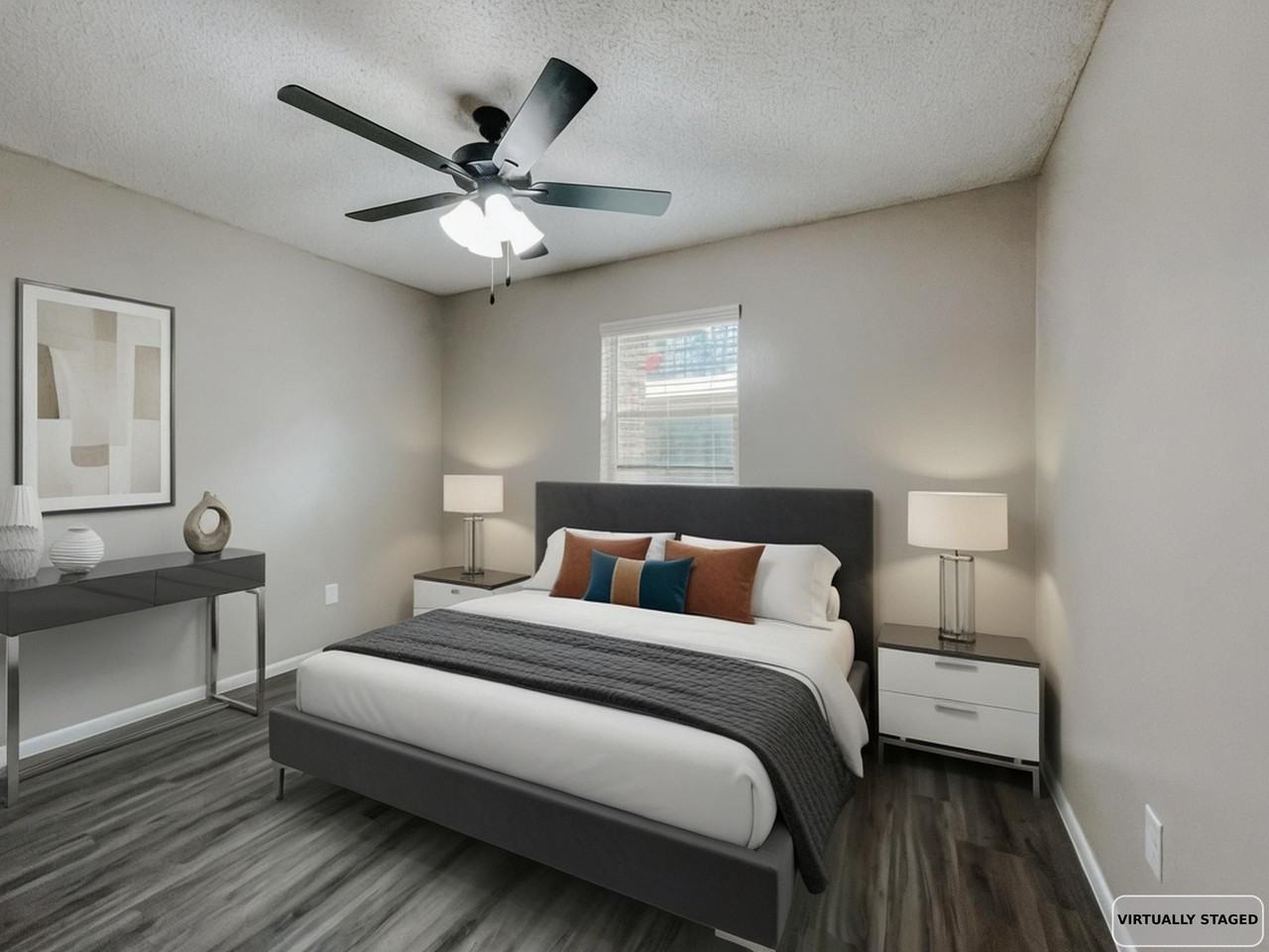 903 Linwood DrApt 406 #406 - Photo 4 of 10