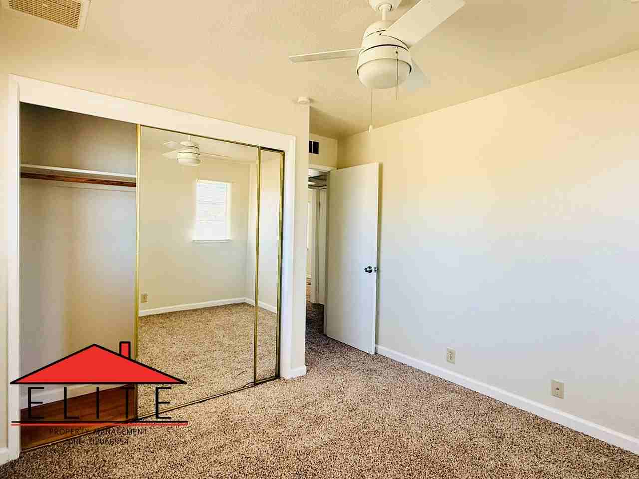 221 N Helena St - Photo 3 of 16