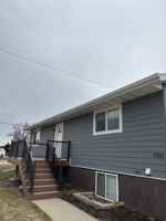 featured image of 1321 8th Ave Ne #1