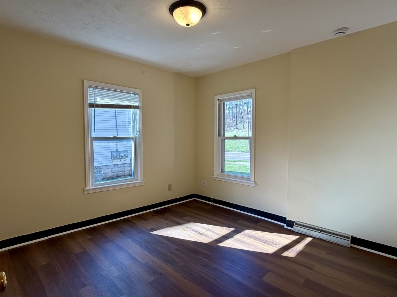 1206 Lawrence Rd Ne #3 - Photo 6 of 9