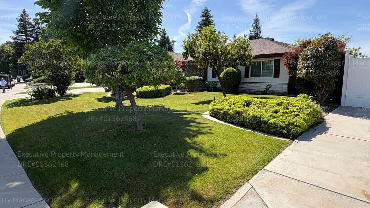 6805 Columbia Ln - Photo 3 of 40
