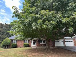 featured image of 1721 Erin Way #1