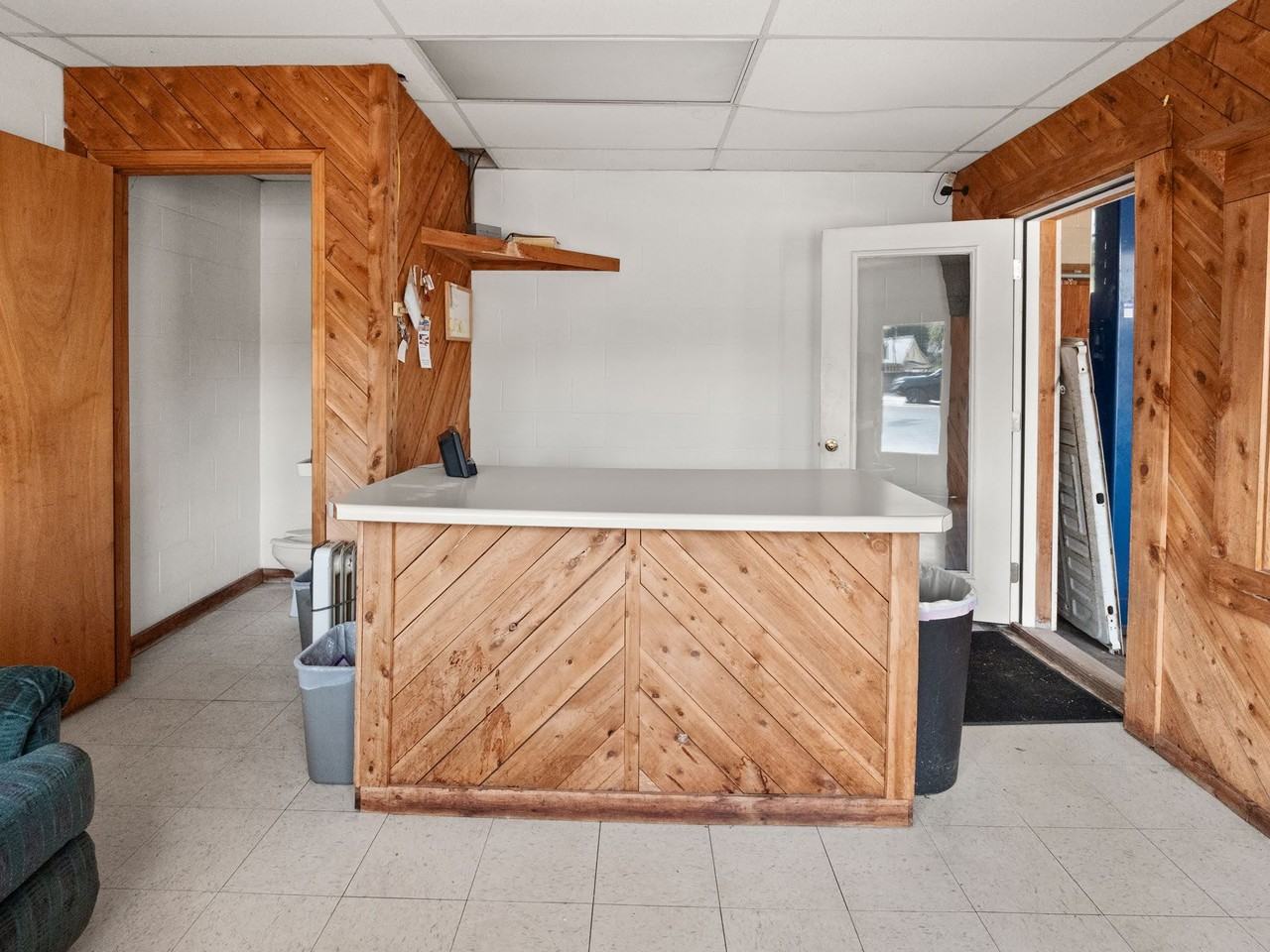 200 S Dixie St #1 - Photo 2 of 11