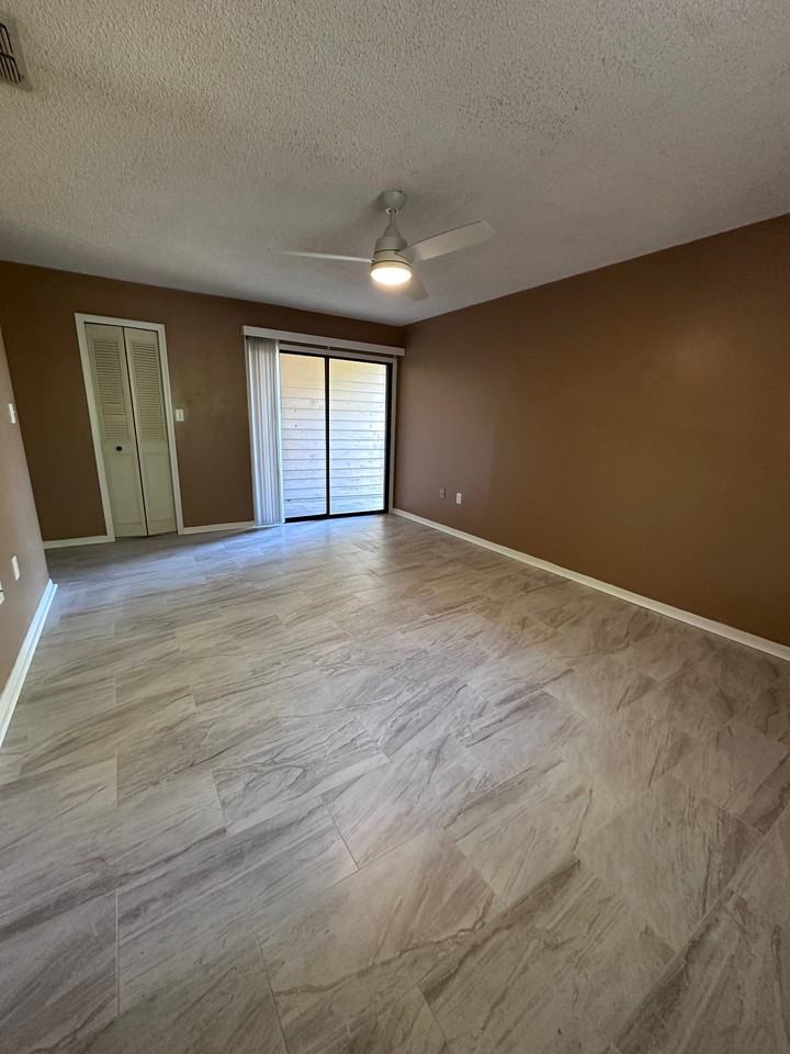 416 N Saint Clair Abrams Ave #416 - Photo 7 of 8