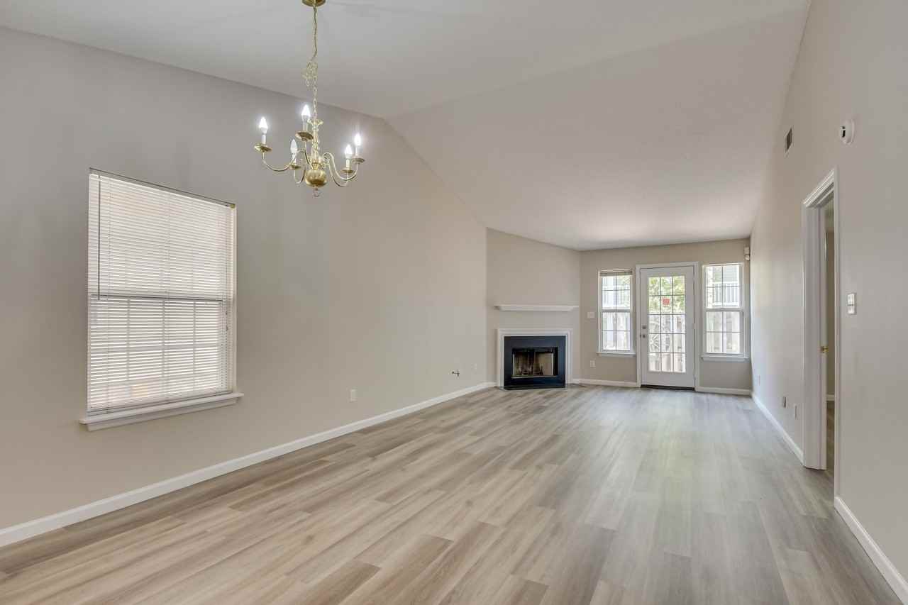 2014 Emerald Bay Dr #1 - Photo 2 of 22