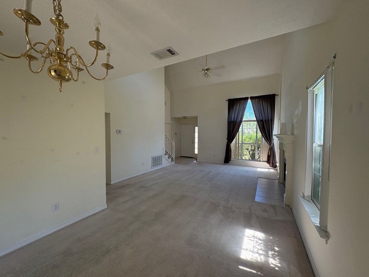 37 3rd St - Photo 4 of 16