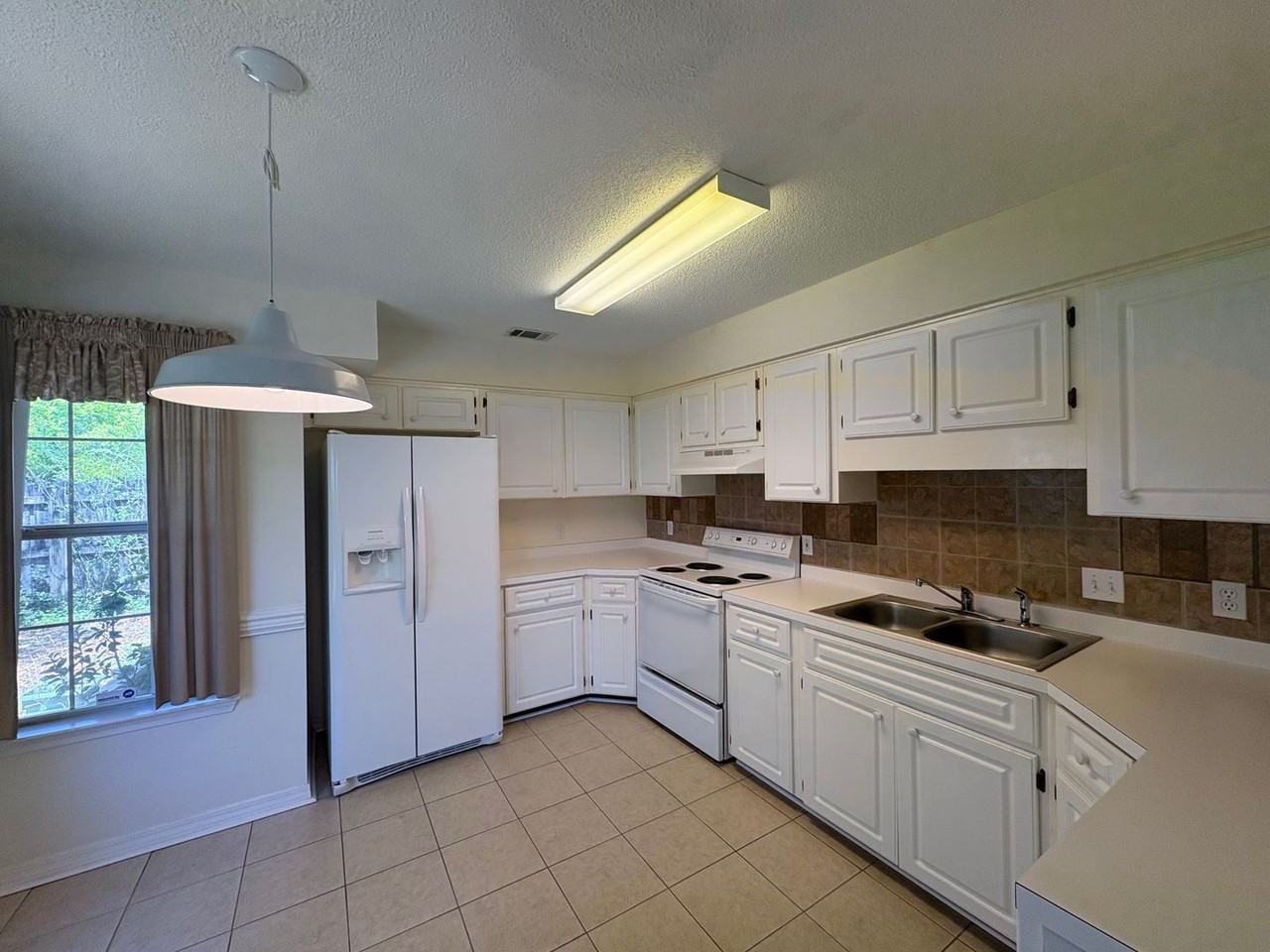 37 3rd St - Photo 7 of 16