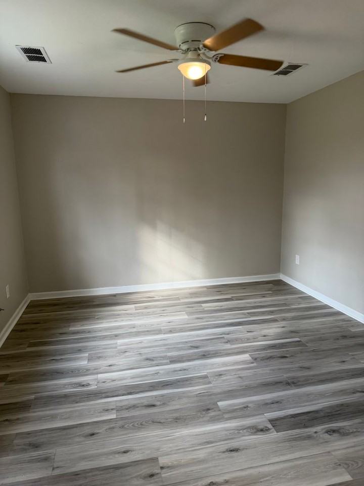 3rd Street Hoxie 6-Plex - Photo 2 of 18