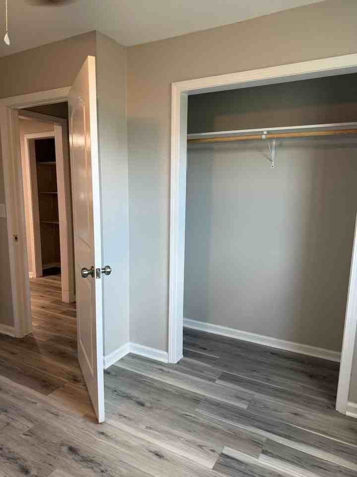 3rd Street Hoxie 6-Plex - Photo 3 of 18