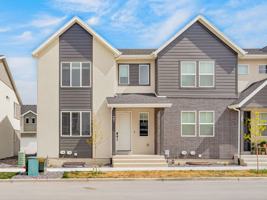 featured image of 21 S Lunar Way