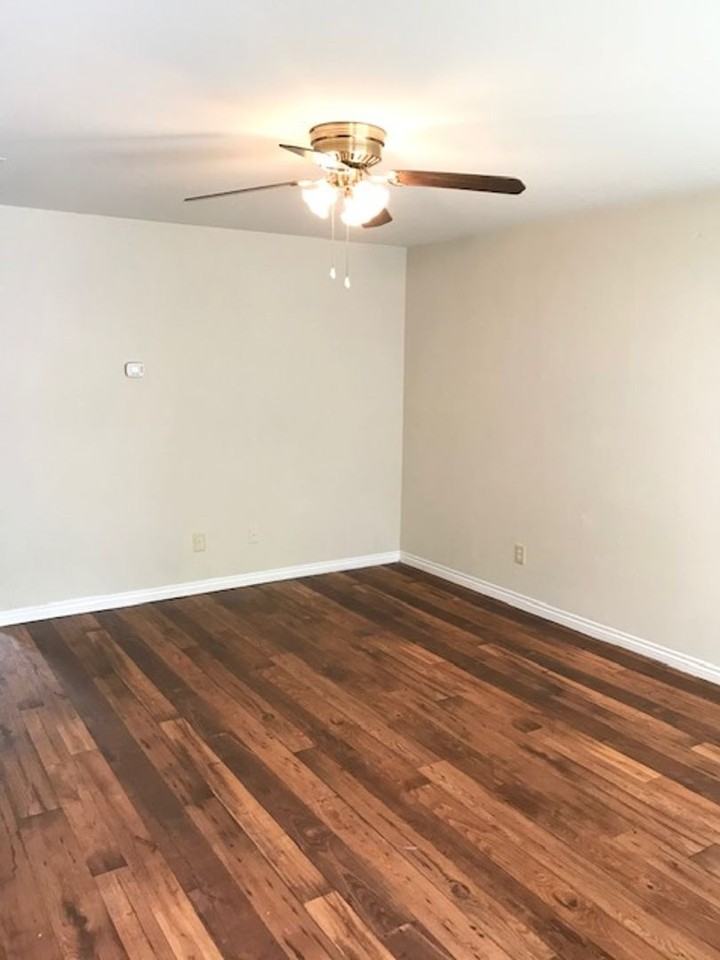 100 Howard St - Photo 6 of 12