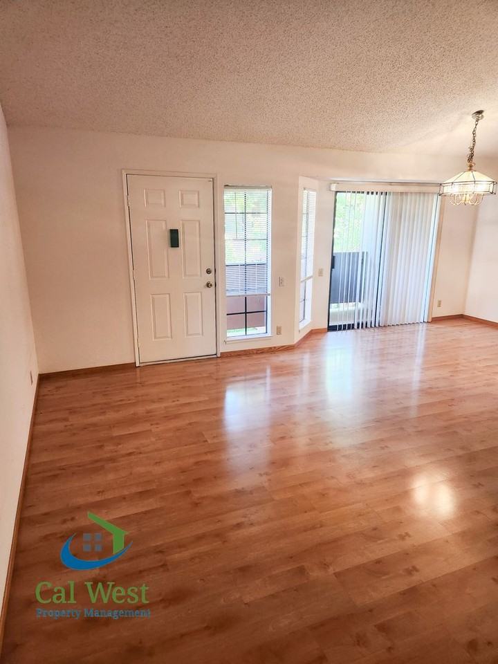 455 Costa Mesa Ter #G - Photo 6 of 28