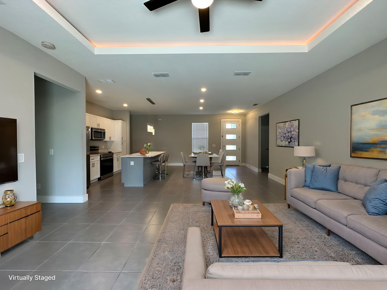 207 Begonia Ln - Photo 2 of 15