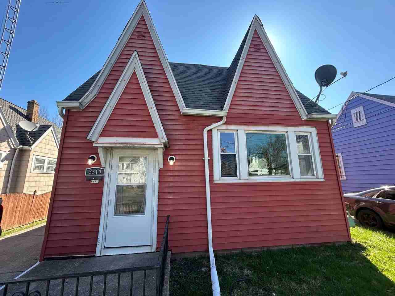 3510 Wallwerth Dr - Photo 2 of 13