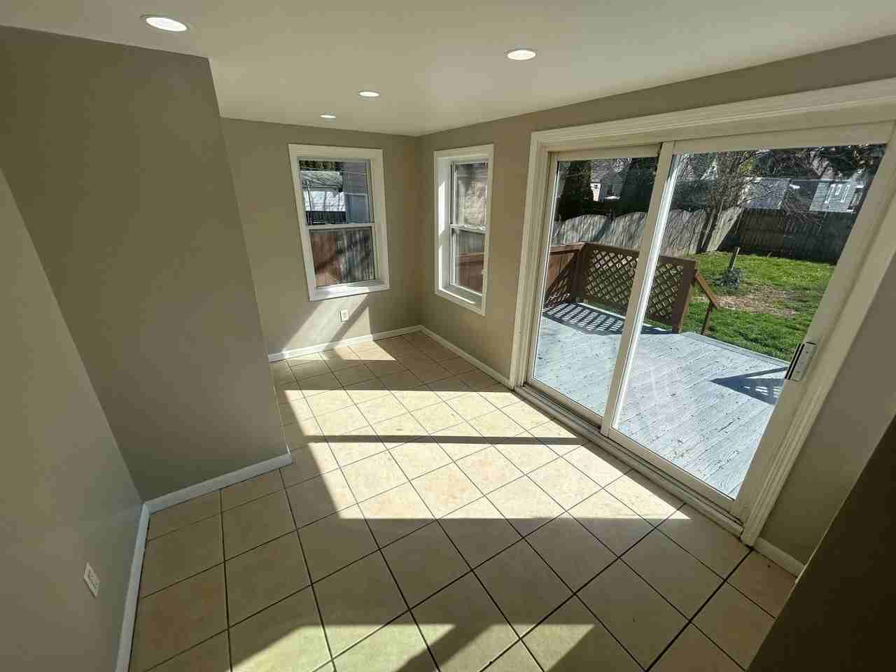 3510 Wallwerth Dr - Photo 6 of 13