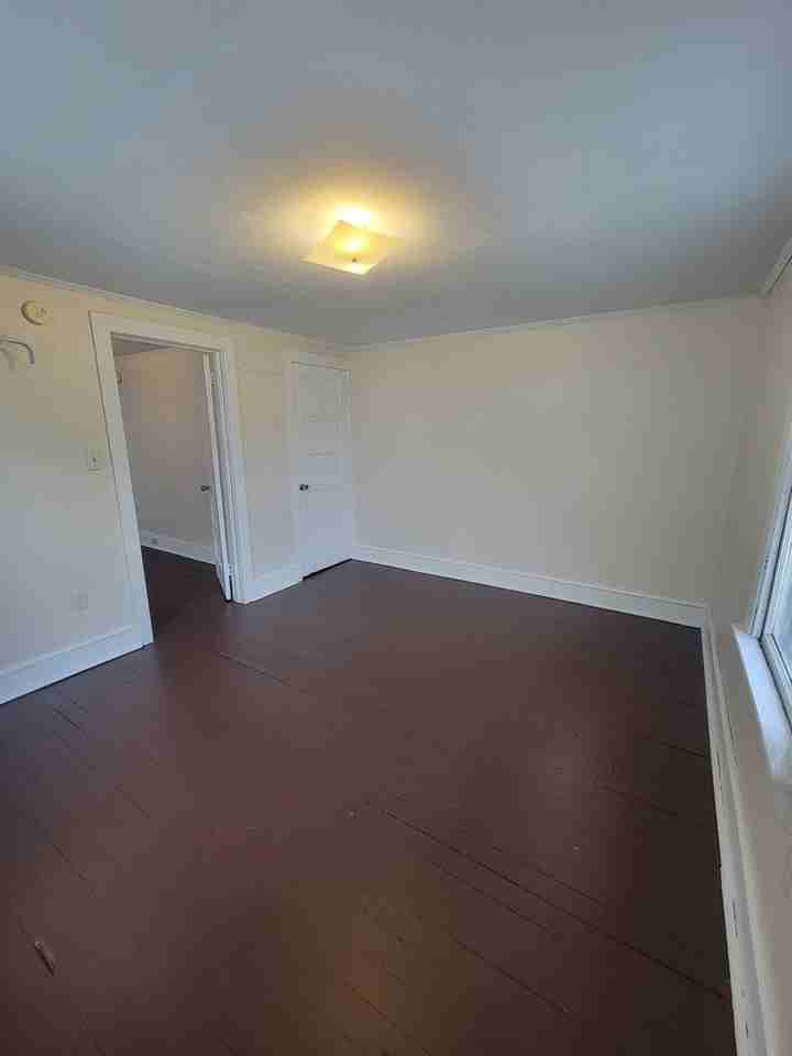 362 Tolbert Ave - Photo 3 of 17